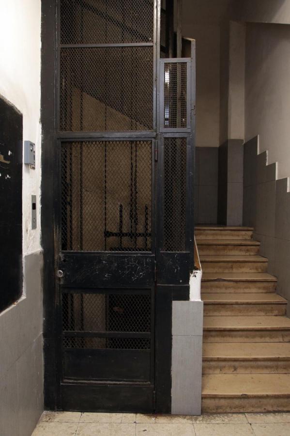 La Mano De Dios Apartment Наполи Екстериор снимка