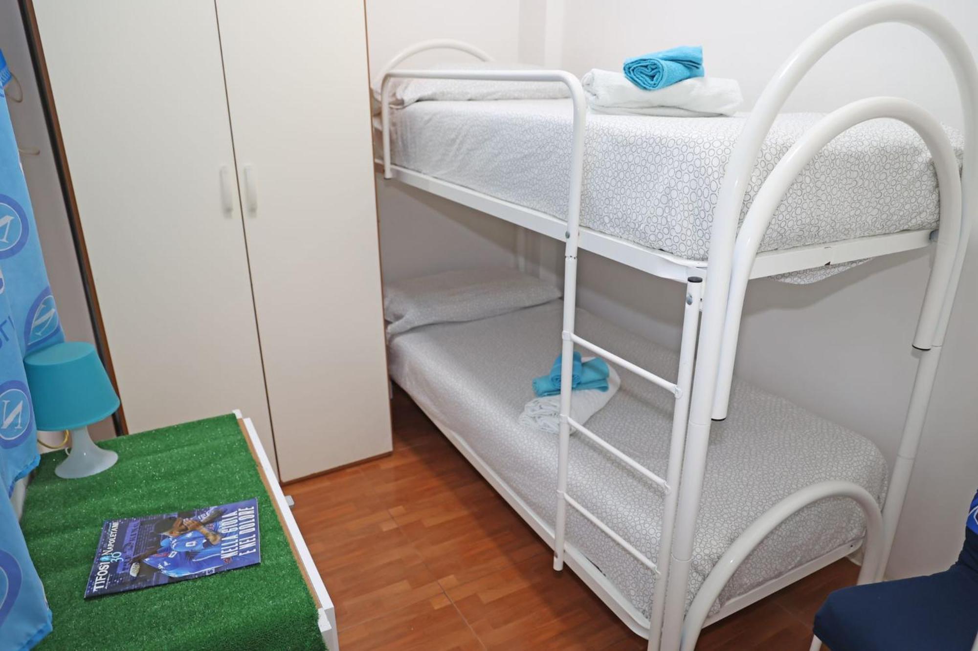 La Mano De Dios Apartment Наполи Екстериор снимка