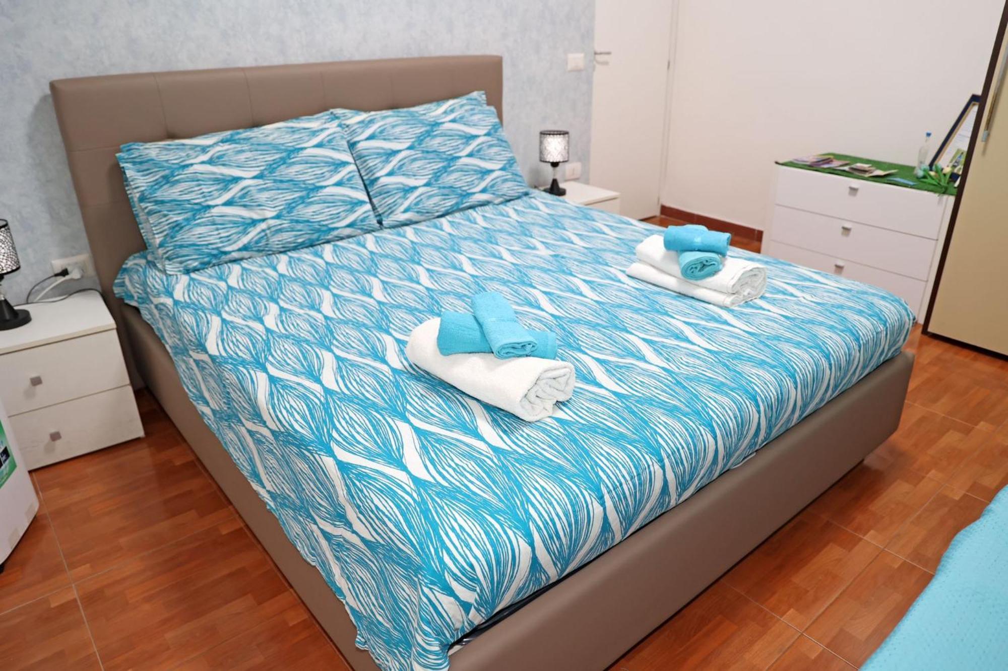 La Mano De Dios Apartment Наполи Екстериор снимка